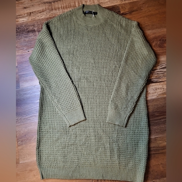 Zesica Large Oversized Sweater olive Green crew neck NWT - Picture 7 of 14